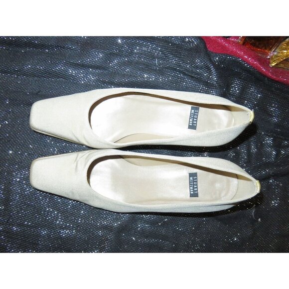 Stewart Weitzman italian Leather square toed block kitten heeled pumps Cream 7 - Picture 2 of 12